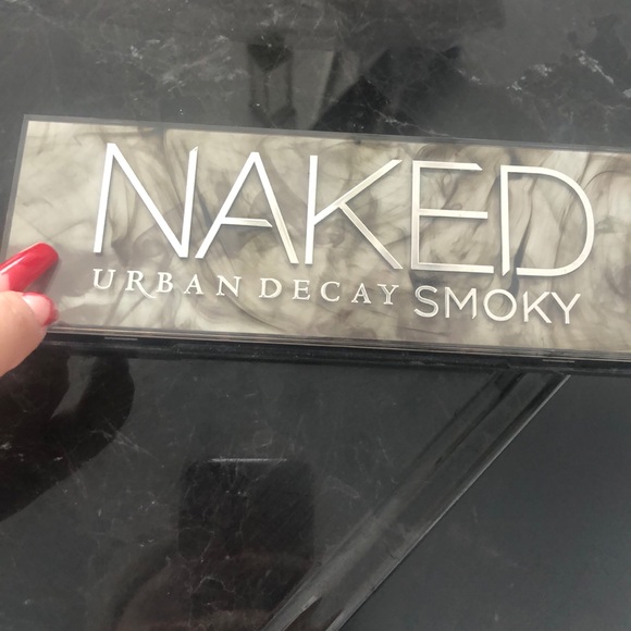 Smokey eyeshadow makeup bundle! - Picture 3 of 6